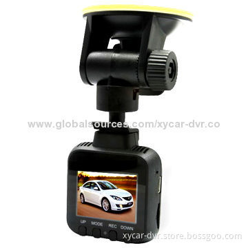 1.5" FHD 1,080p wide angle mini portable night vision camera